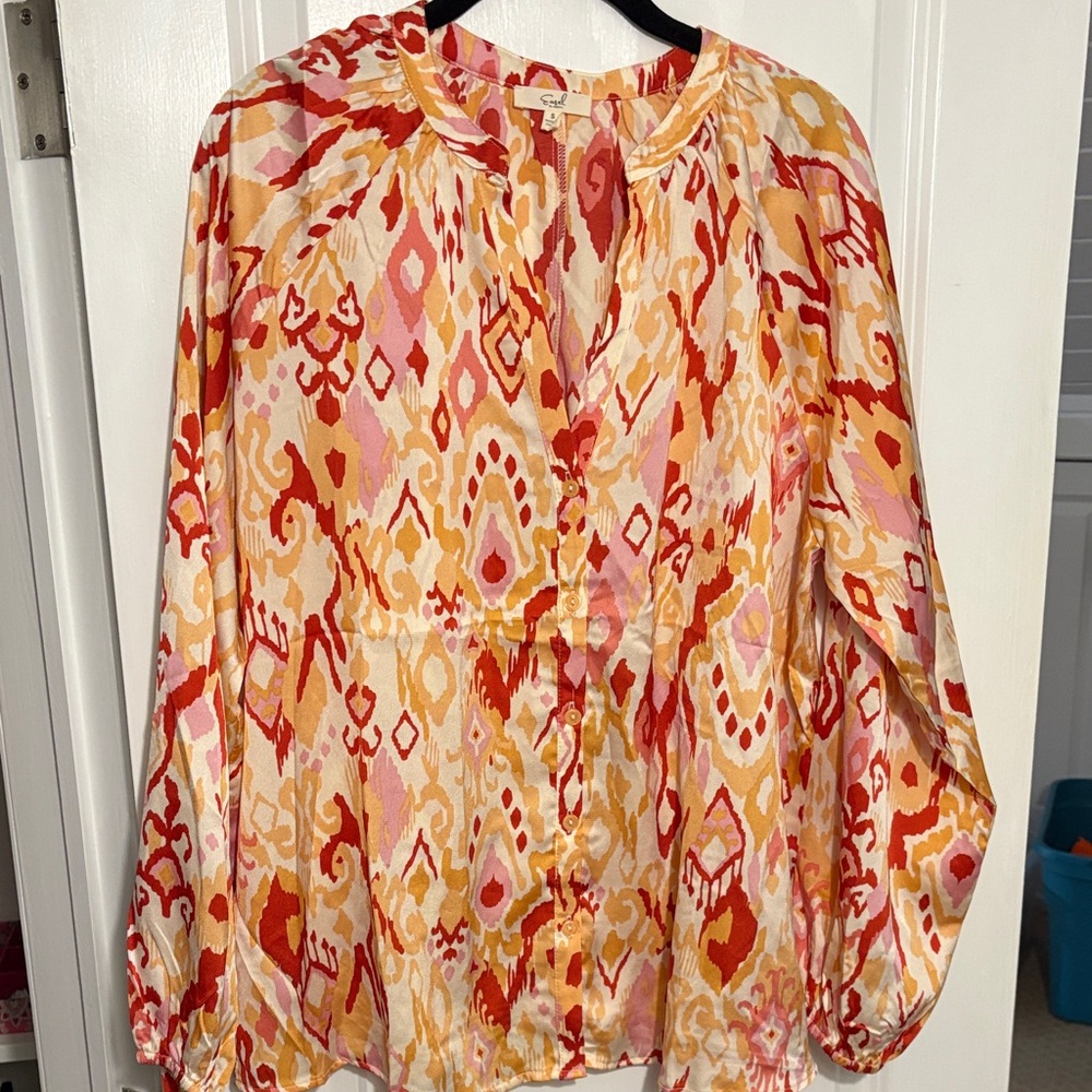 Easel Multicolor Patterned Women's Top